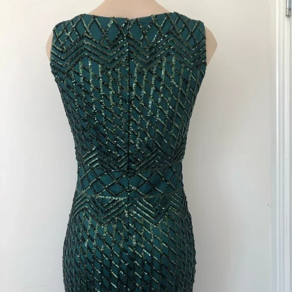 🌿 MEI MEI 🌿 green sequin sleeveless slight trumpet style formal dress size 8 - Picture 6 of 9